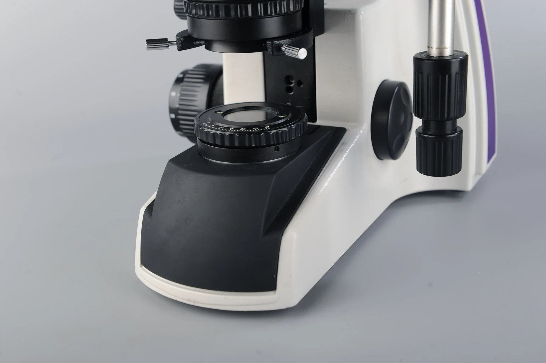 XYB100 Labotary Biological Microscope for Hospital School